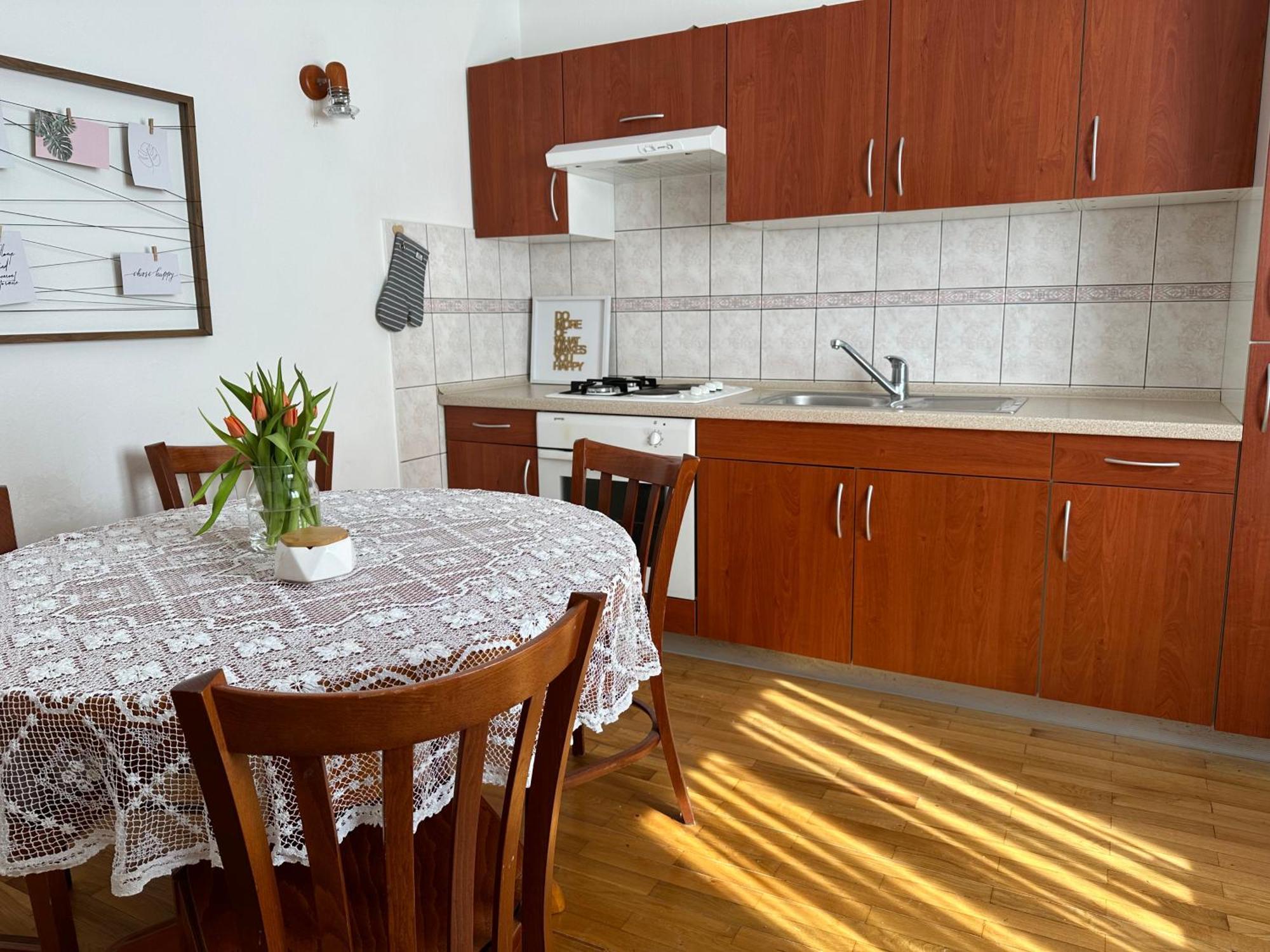 אילירסקה ביסטריצה Sunny Hill Apartment מראה חיצוני תמונה